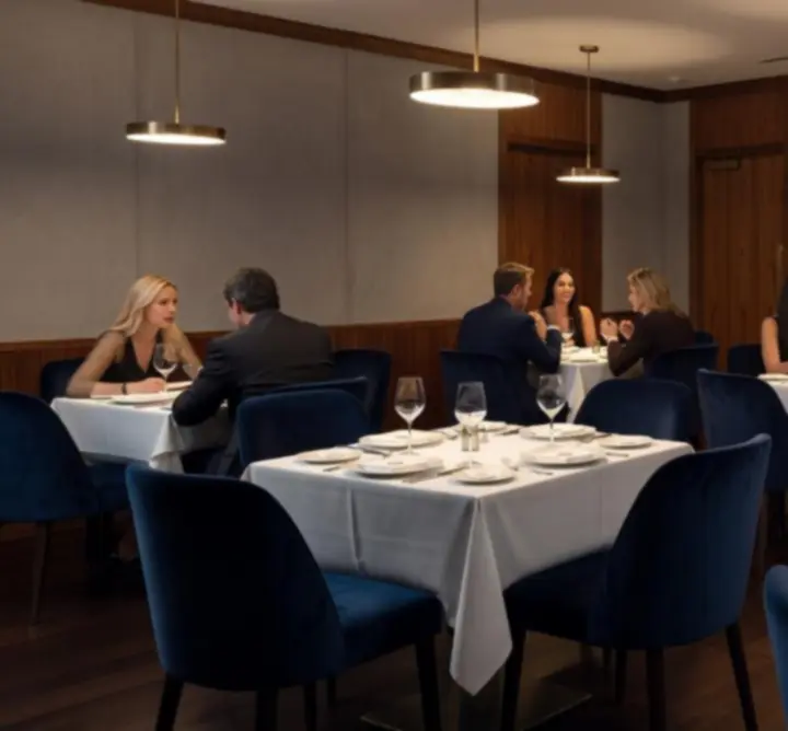 Stylowe wnętrze restauracyjnej części GG-299-783 LIMITED